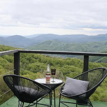 Mont Blanc Family Otel Vyshka